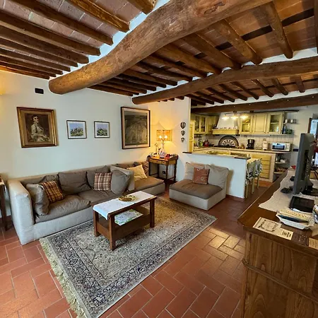 Holiday home Casa Max Capannori